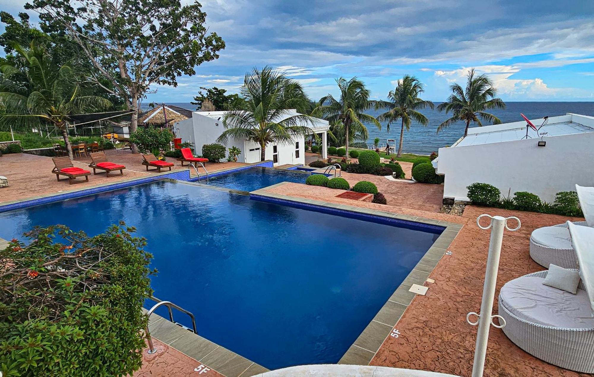 The Gabayan Riviera Hotel Siquijor Bagian luar foto